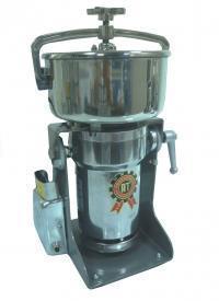 新型8兩裝無(wú)螺牙上蓋型高速粉碎機RT-N08HK